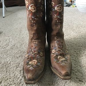 Floral cowboy boots